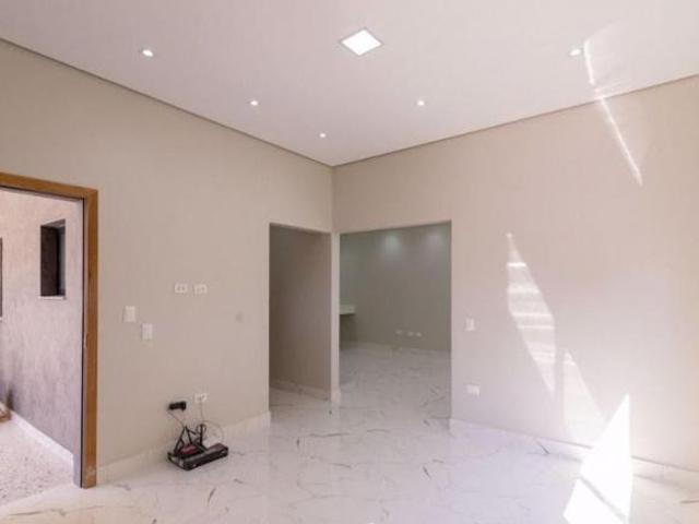 Casa venda em Região Geográfica Imediata de Londrina, Londrina