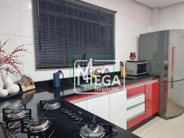 Casa venda em Santana de Parnaíba