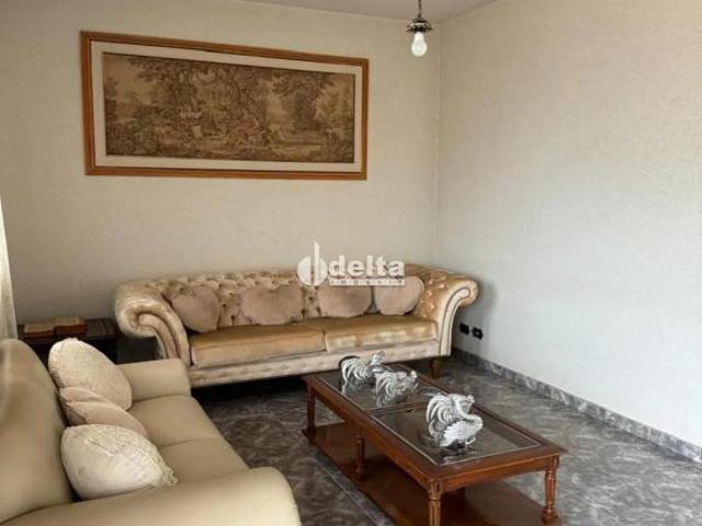 Casa venda em Setor Norte, Uberlândia