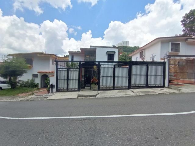 Casa en venta en Santa Rosa de Lima, Caracas