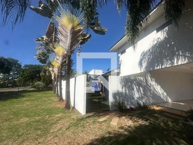 Casa aluguel em Região Geográfica Imediata de Goiânia, Goiânia