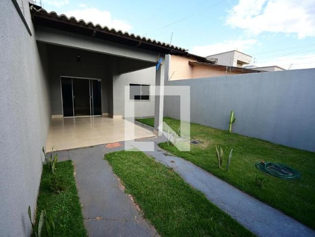 Casa aluguel em Região Geográfica Imediata de Goiânia, Goiânia