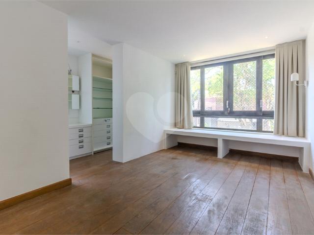 Casa aluguel em Região Imediata de Taubaté-Pindamonhangaba, Região Metropolitana do Vale do Paraíba e Litoral Norte