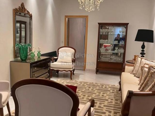 Casa venda em Região Imediata de São José do Rio Preto, Região Metropolitana de São José do Rio Preto