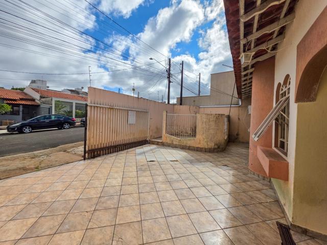 Casa aluguel em Região Geográfica Imediata de Londrina, Londrina