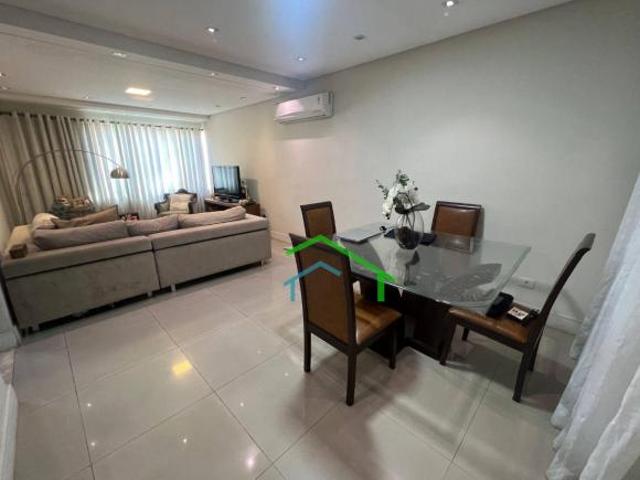 Casa venda em Carapicuíba