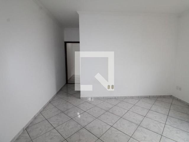 Casa aluguel em Região Imediata de São José dos Campos, Região Metropolitana do Vale do Paraíba e Litoral Norte