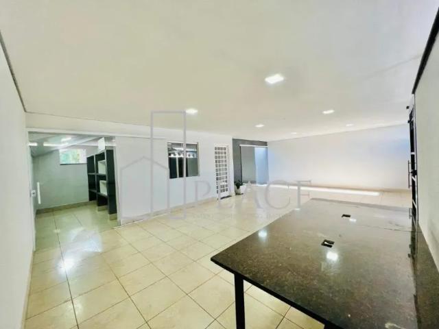 Casa venda em Região Imediata de Marília, Marília