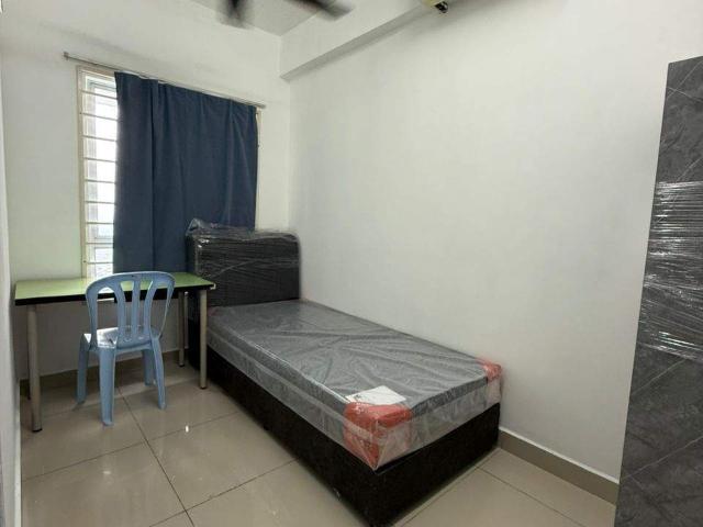 Room for rent in Petaling, Damansara Damai