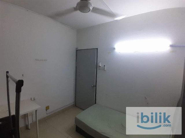 Room for rent in Petaling, Damansara Damai