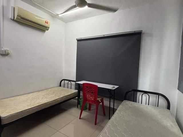 Room for rent in Petaling, Damansara Damai