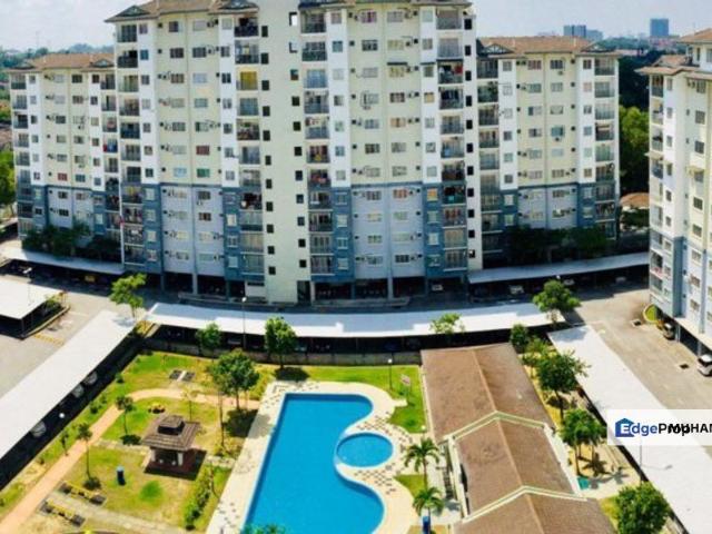 Condominium for sale in Petaling, Subang Jaya