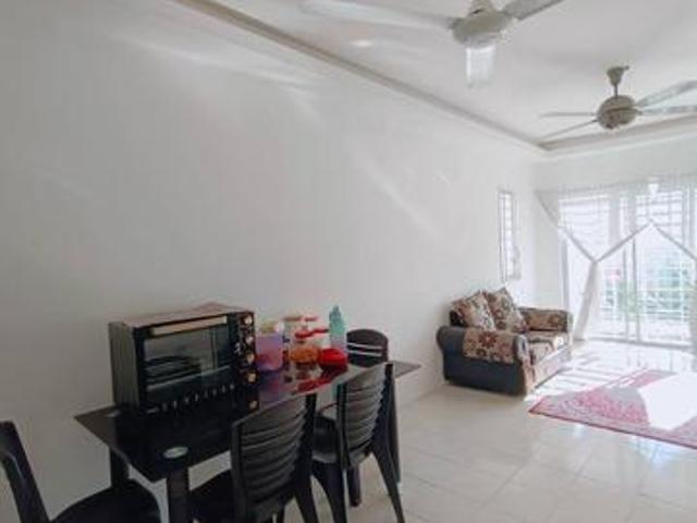 Apartment for sale in Seri Kembangan, Majlis Bandaraya Subang Jaya