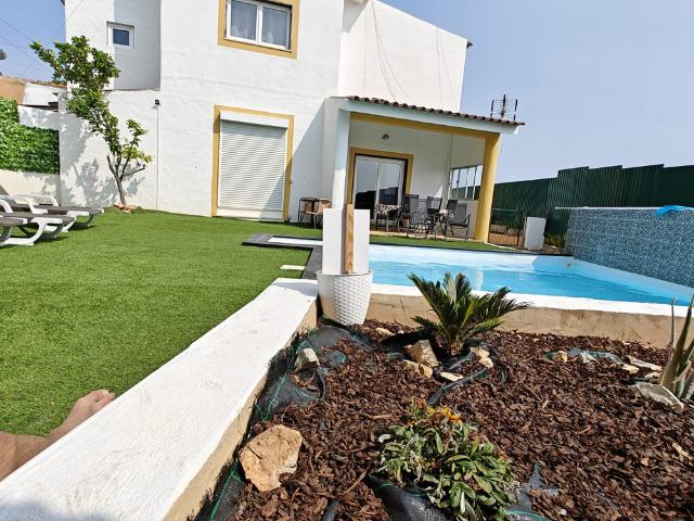 Casa alugar em Quinta do Palmeiral, Pêra