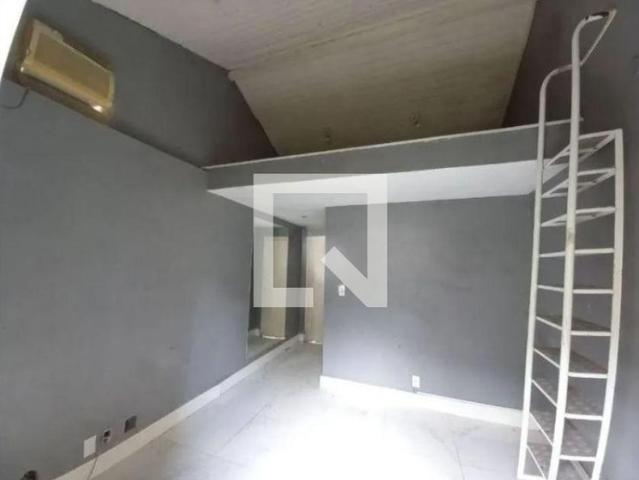 Casa aluguel em Região Geográfica Imediata do Rio de Janeiro, Região Metropolitana do Rio de Janeiro