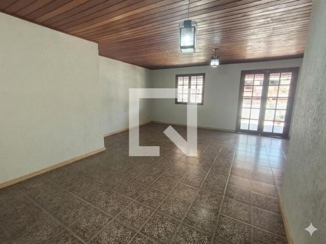 Casa aluguel em Região Geográfica Imediata do Rio de Janeiro, Região Metropolitana do Rio de Janeiro