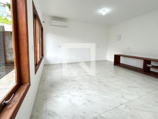 Casa aluguel em Campeche, Desterro