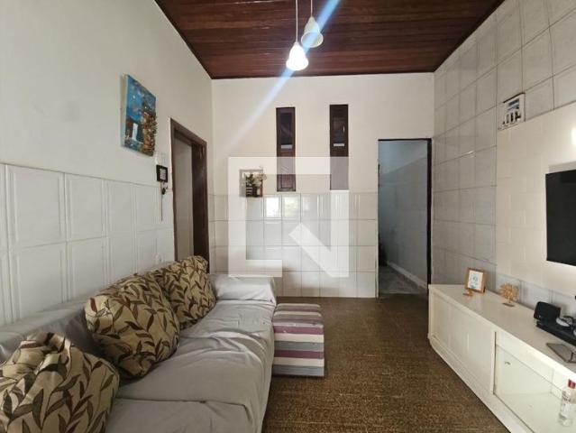 Casa aluguel em Região Geográfica Imediata de Salvador, Região Metropolitana de Salvador