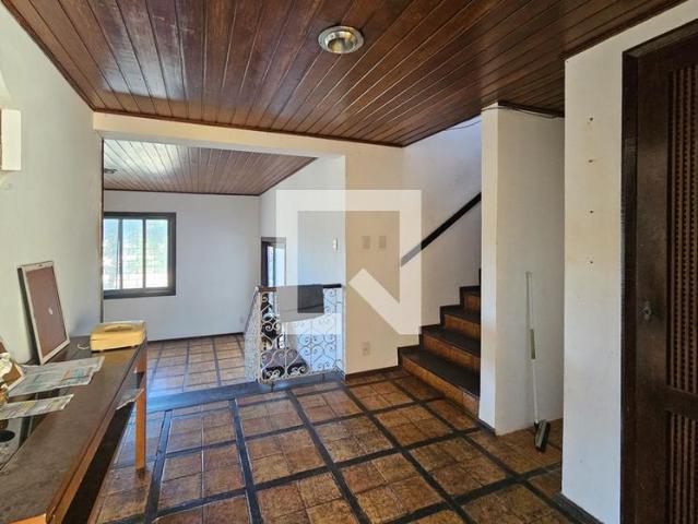Casa aluguel em Região Geográfica Imediata de Salvador, Região Metropolitana de Salvador