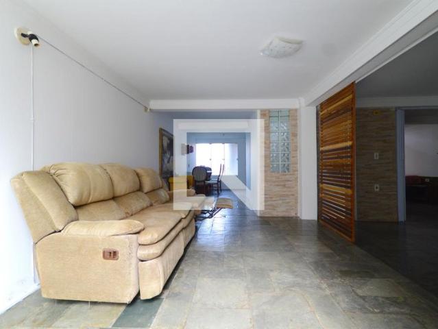 Casa aluguel em São José, Roçado