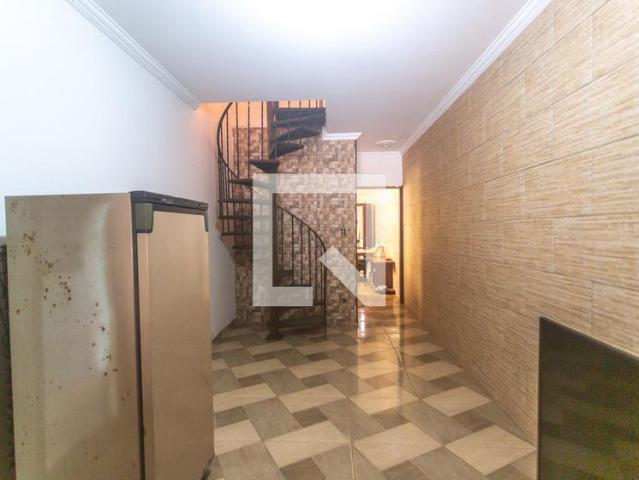 Casa aluguel em Região Imediata de São Paulo, Região Metropolitana de São Paulo