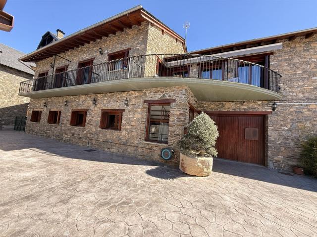 Casa en venta en Escàs, Pallars Sobirà