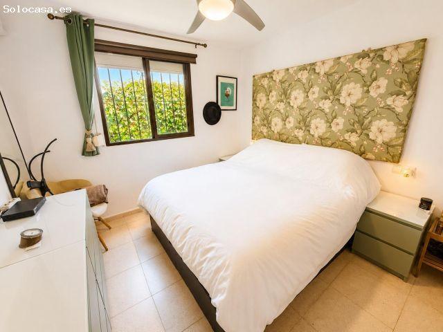 Casa en venta en Barriada Islas Canarias, Costa del Sol Occidental
