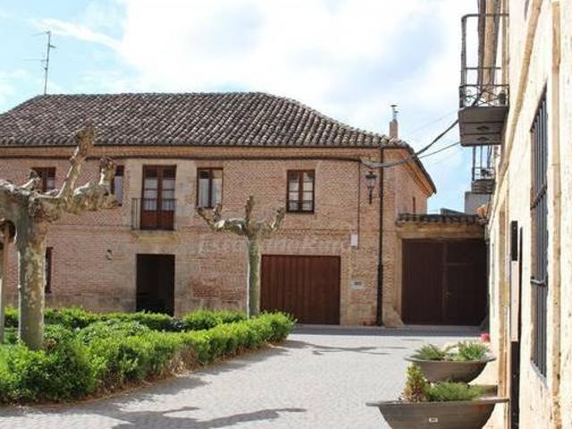 Casa en alquiler en Melgar De Fernamental, Castilla y León