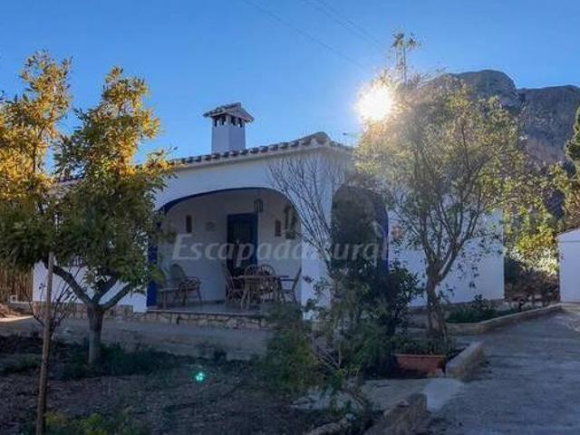 Casa en alquiler en la Marina Baixa, Valencia