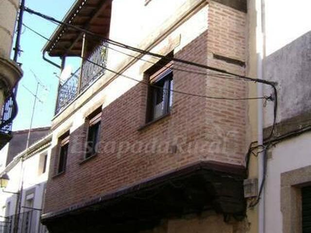 Casa en alquiler en Valverde Del Fresno, Extremadura