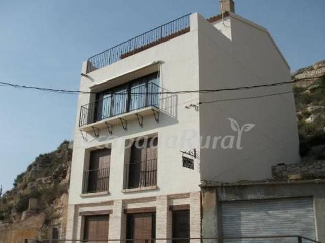 Casa en alquiler en Alcalá Del Júcar, Castilla-La Mancha