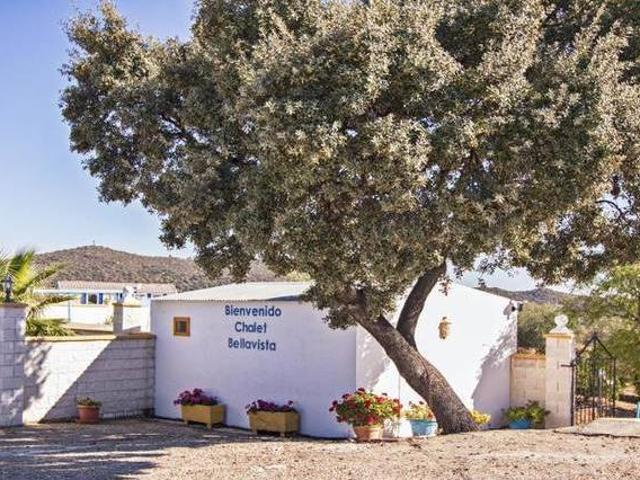 Casa en alquiler en Lora Del Río, Sevilla