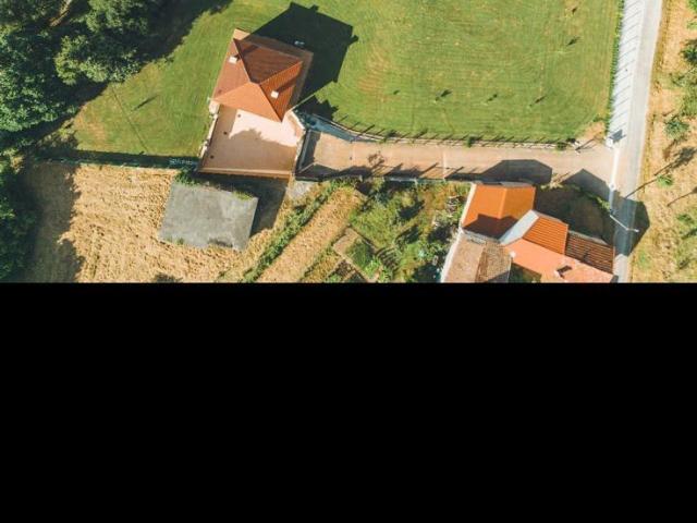 Casa en venta en A Merca, Terra da Celanova