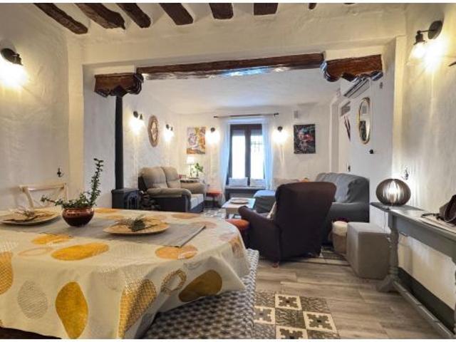 Casa en venta en Iznájar, Andalucía