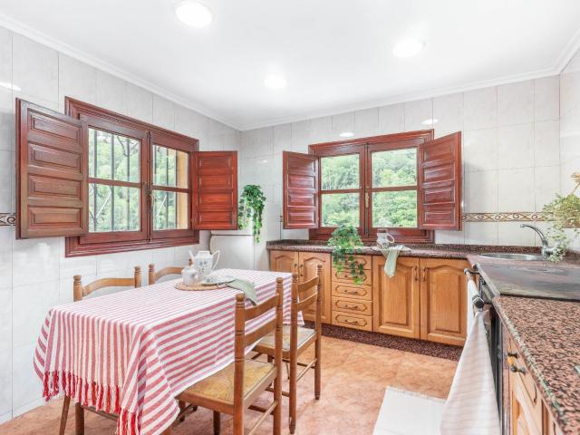 Casa en venta en Morea / Moreda, Aller