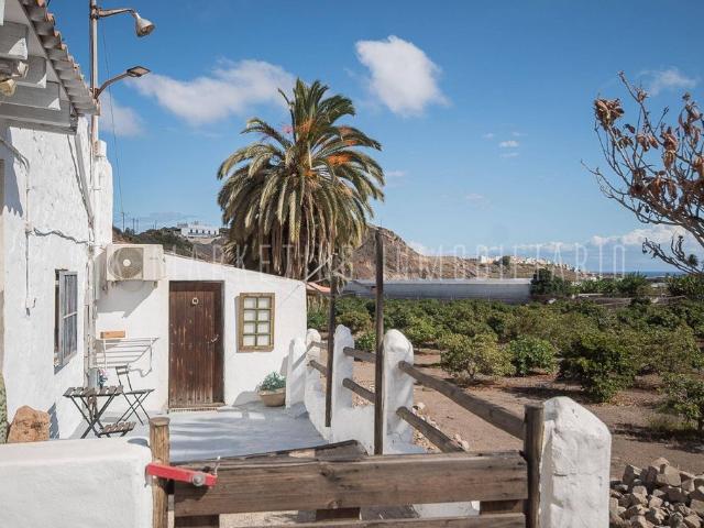 Chalet en venta en La Primavera, Telde