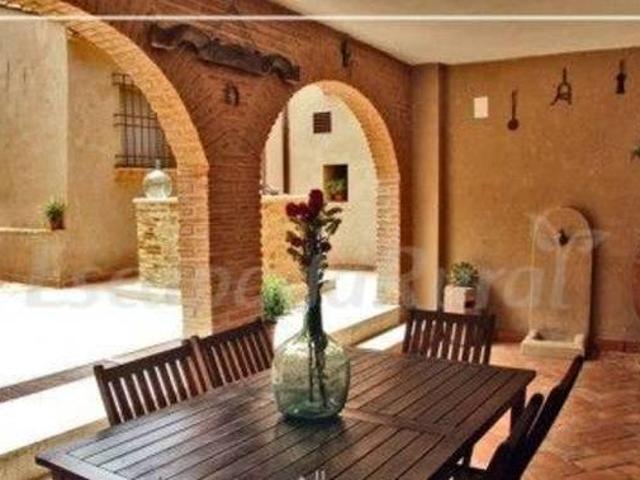 Casa en alquiler en Santa Cruz De La Sierra, Extremadura