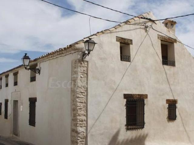 Casa en alquiler en Almodóvar Del Pinar, Castilla-La Mancha