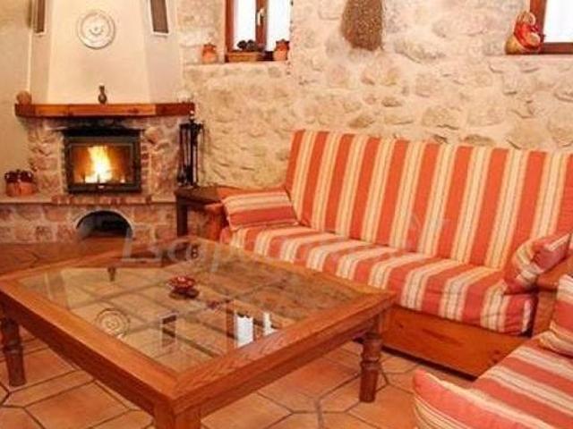 Casa en alquiler en Bernuy De Porreros, Segovia