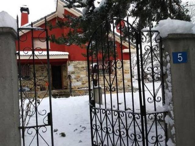 Casa en alquiler en Triollo