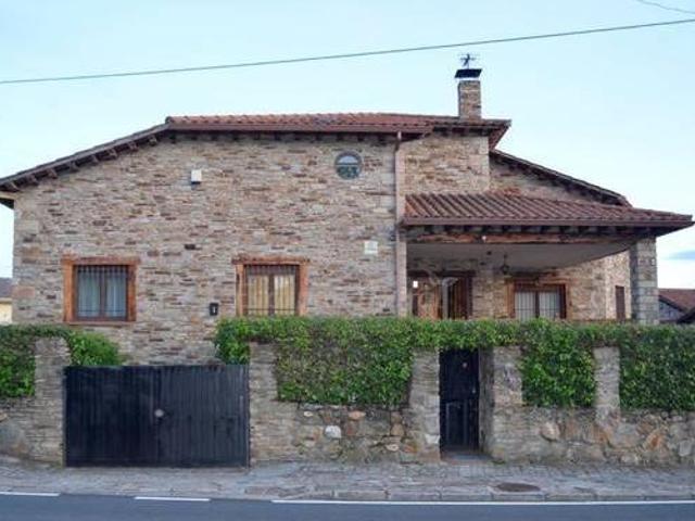 Casa en alquiler en Prádena Del Rincón, Madrid