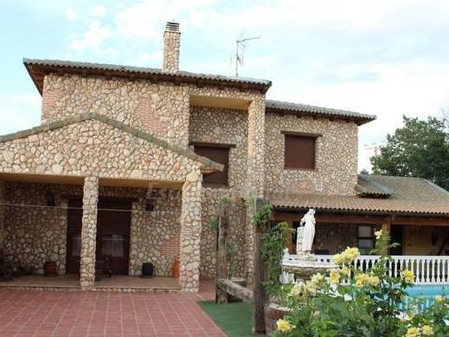 Casa en alquiler en Villaverde De Medina, Castilla y León