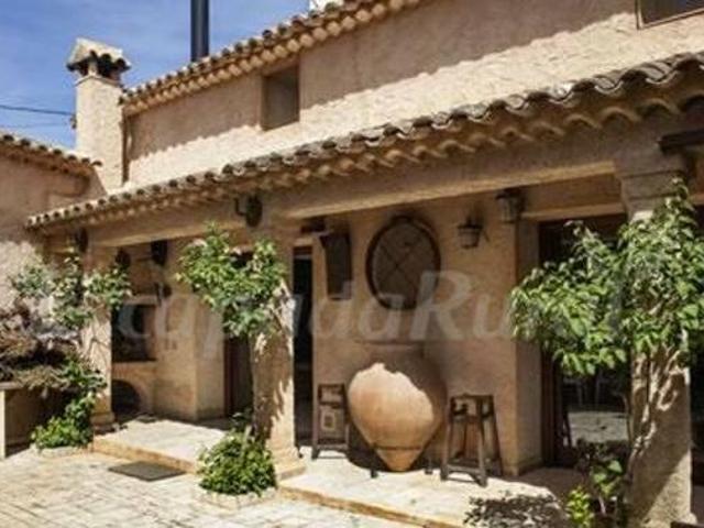 Casa en alquiler en Vara De Rey, Castilla-La Mancha