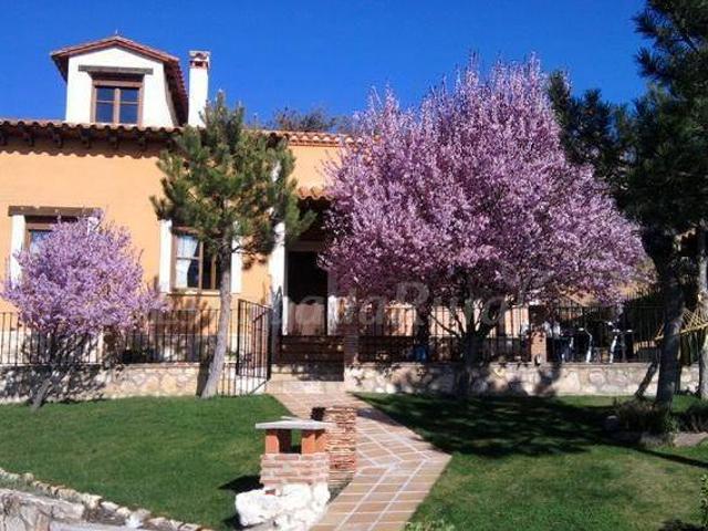 Casa en alquiler en Gumiel De Mercado, Castilla y León