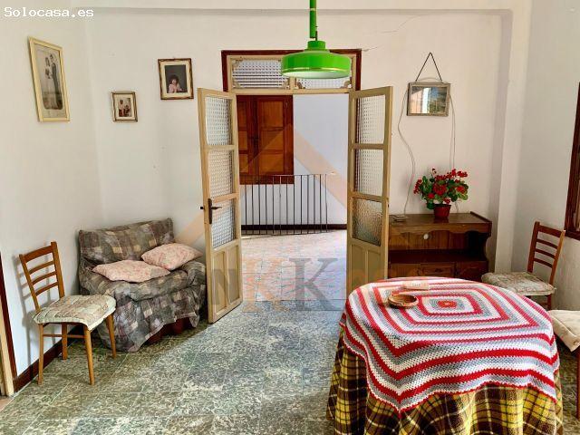 Casa en venta en Laroles, Nevada