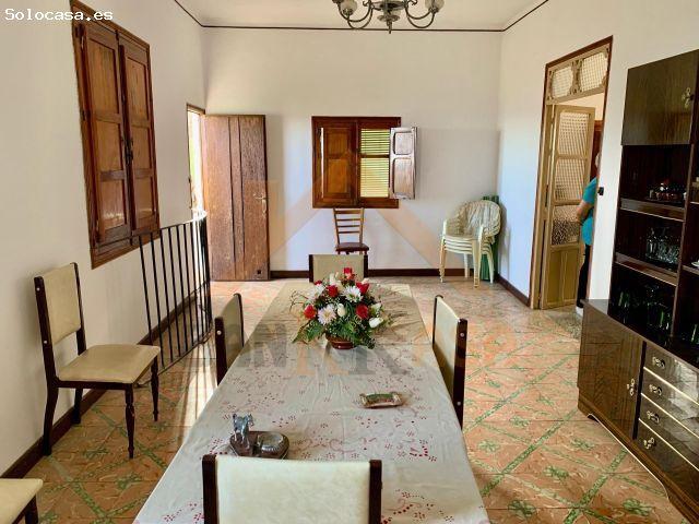 Casa en venta en Laroles, Comarca de la Alpujarra Granadina