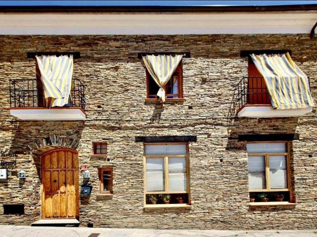 Casa en venta en Talaván, Extremadura