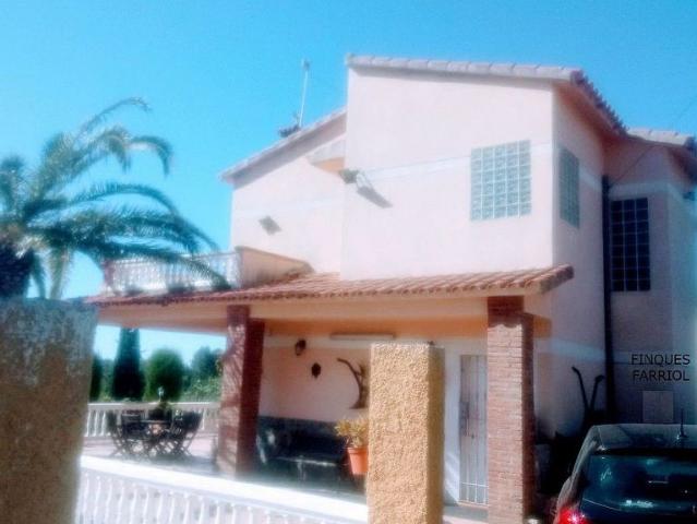 Casa Rural en venta en L'aleixar