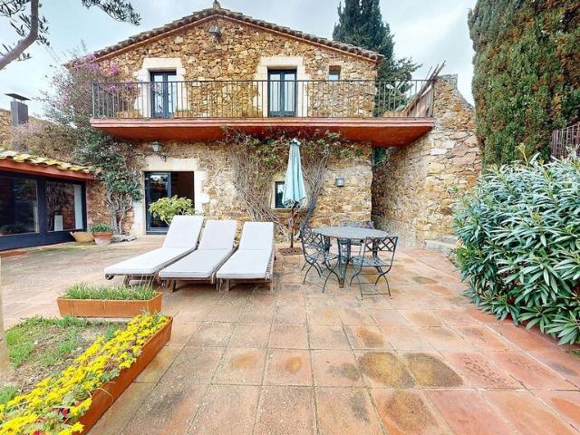 Casa Rural en venta en Baix Empordà, Catalunya