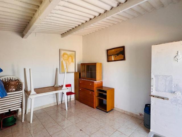 Chalet en venta en Tavernes de la Valldigna, València / Valencia